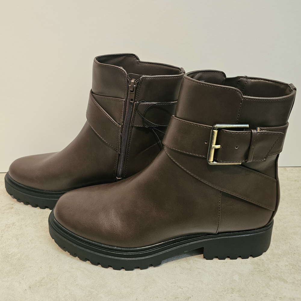 NWT Unisa Dark Brown Ankle Booties with Buckle